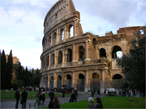 Refleksi di Coloseum, Roma: Jangan Sampai Terulang!