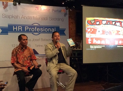 Target Usia Menjadi HR Manager