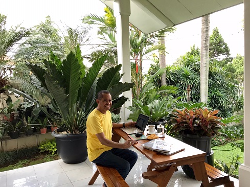 Benih Positif di Taman Kehidupan